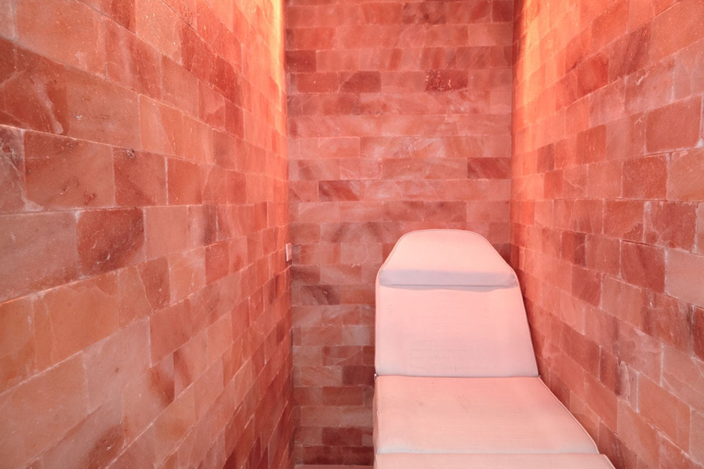 Himalayan Salt Room 8' x 4' Surface Area - 32 Sq feet - 4"x8"x2"
